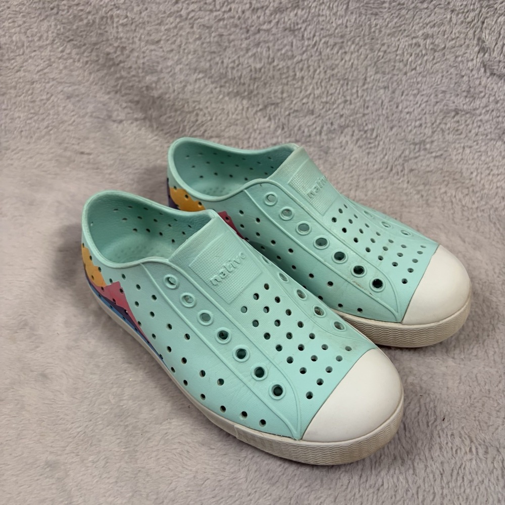 Native Jefferson Kids C12 Aqua Mint Mountain Print Slip On Water Shoes